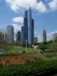 view of the city from the bike path at the Shedd Aquarium